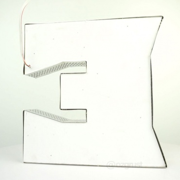 model-12-yan-yz-delikli-zel-desenli-font-paslanmaz-kutu-harf1  